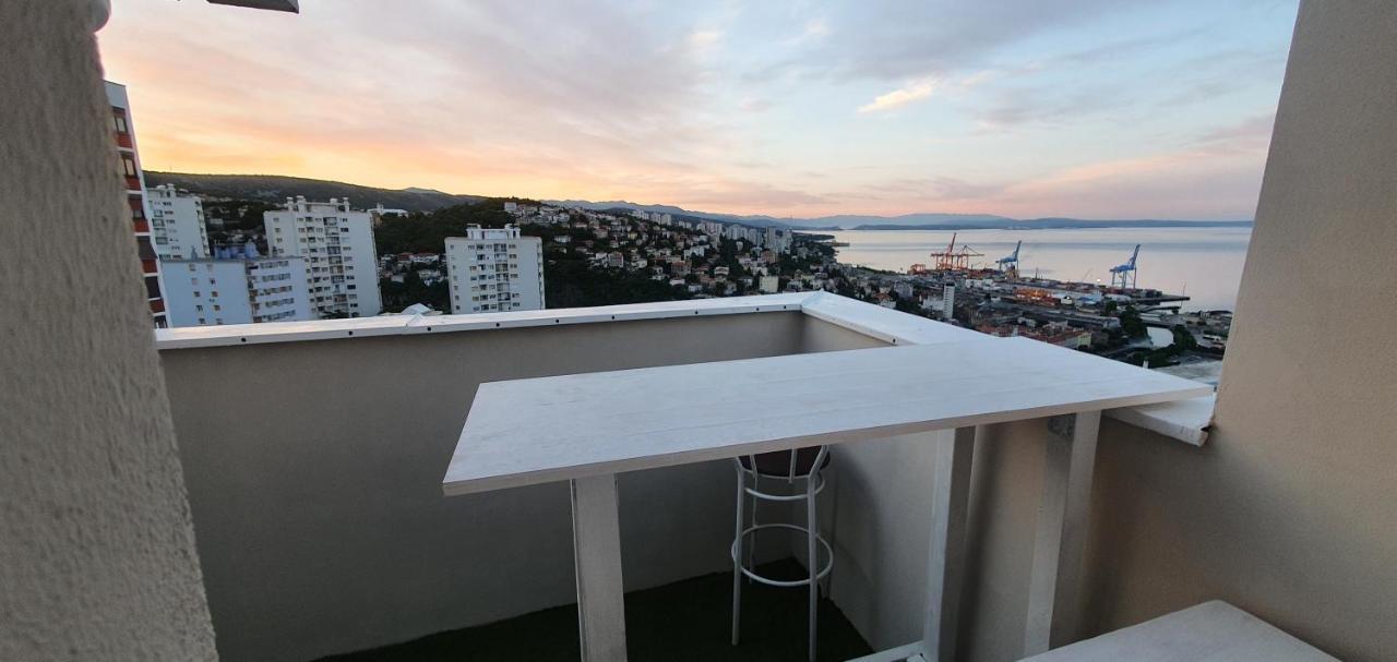 City Lights Penthouse Rijeka Exterior photo